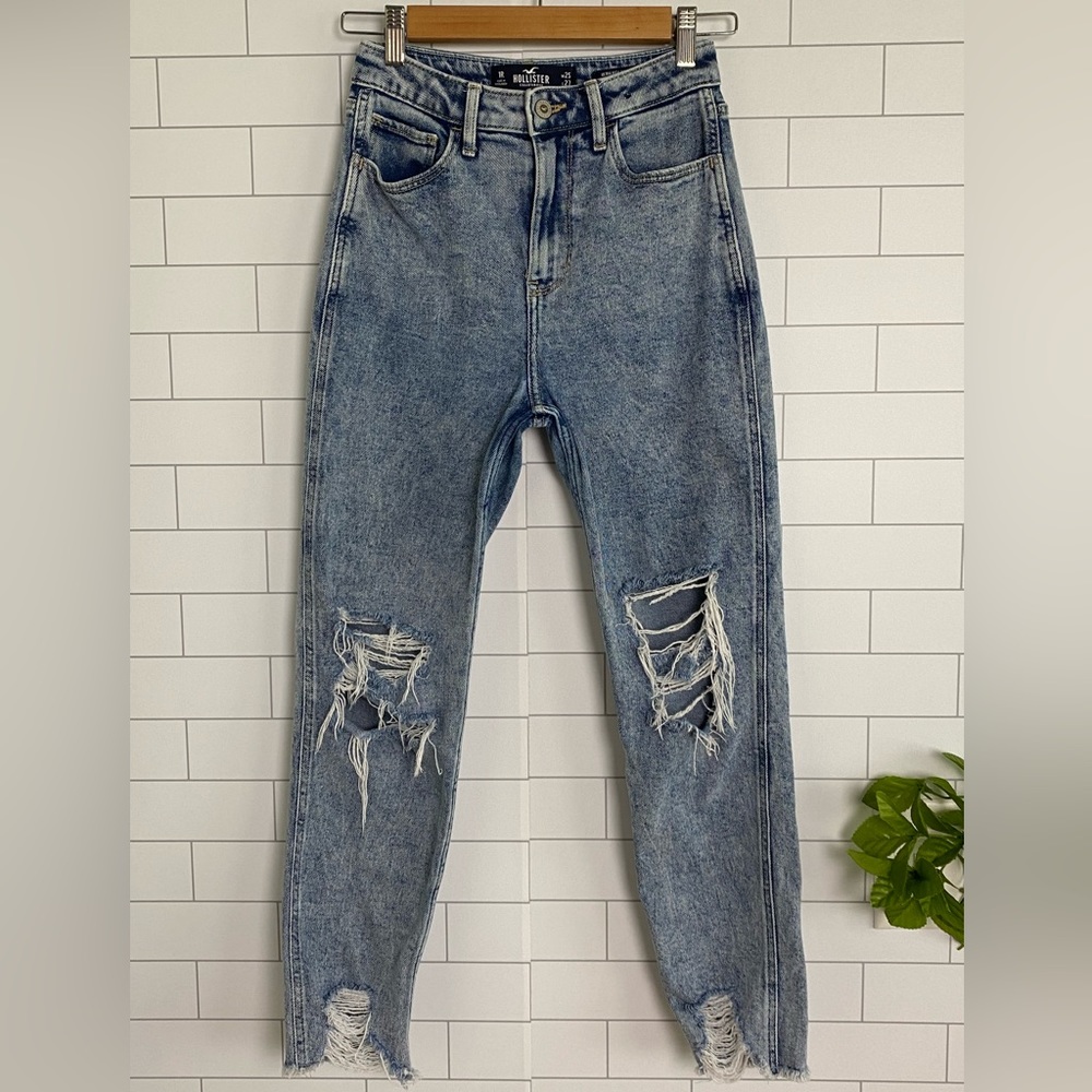 Hollister Mom Jeans Ultra High-Rise Vintage Stretch Size 1 W25 L27 Stonewashed
